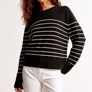 Abercrombie & Fitch Madeline Crew Sweater Black White Stripe Pullover Size XL